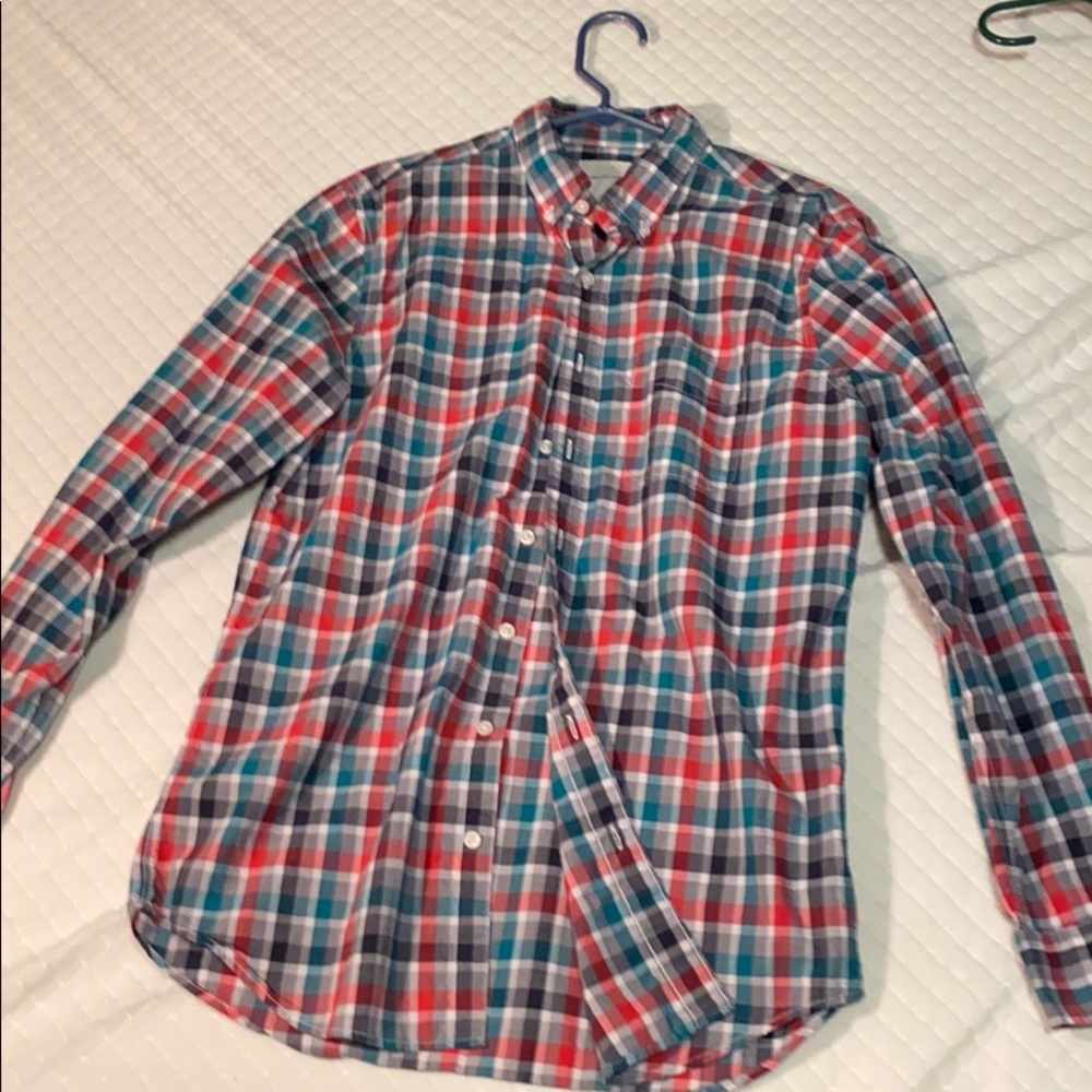 American eagle sz M button shirt